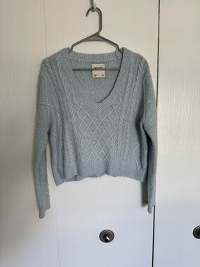 Abercrombie & Fitch Pale Blue Cable V-Neck Sweater